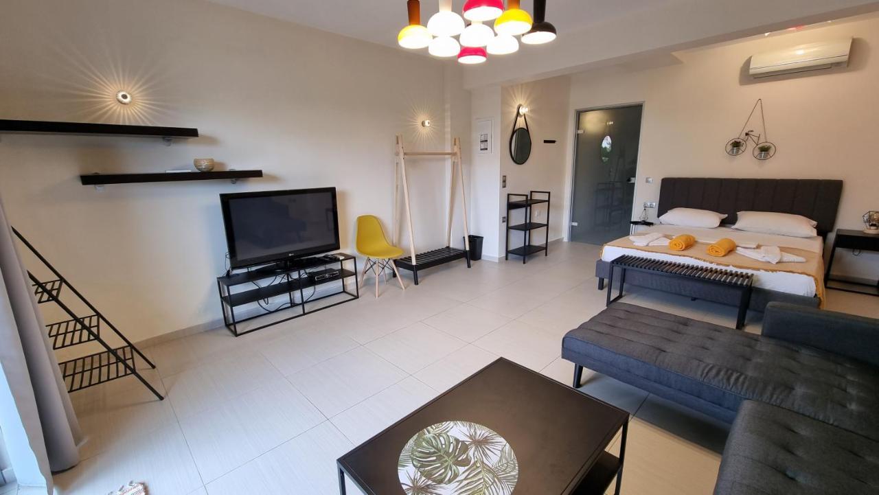 Sandy Point Villas Chania Agia Marina  ภายนอก รูปภาพ
