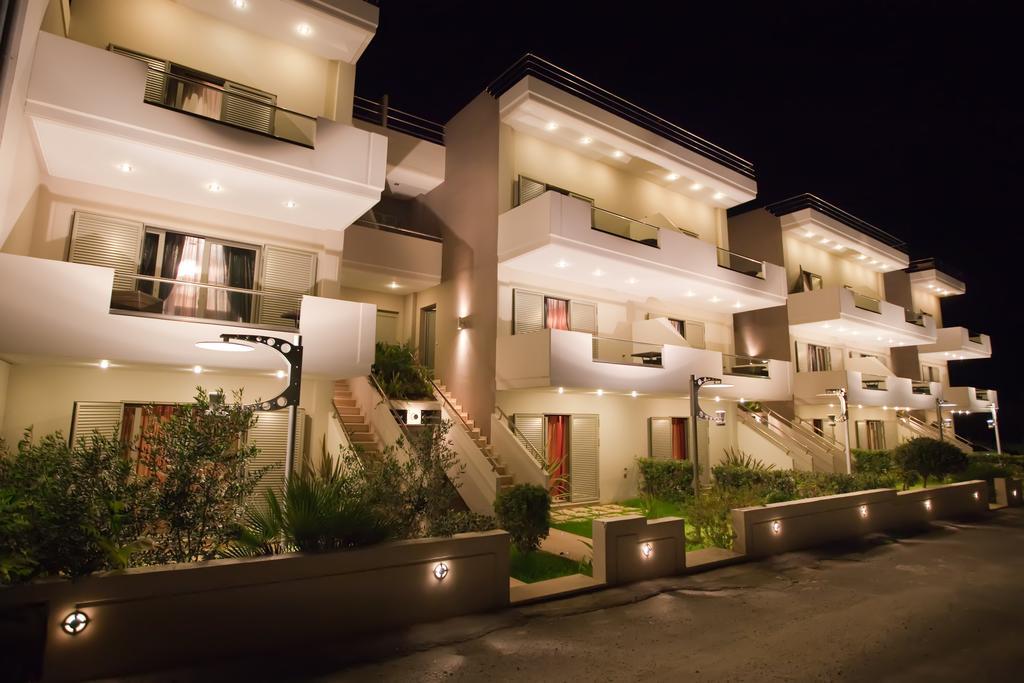 Sandy Point Villas Chania Agia Marina  ภายนอก รูปภาพ