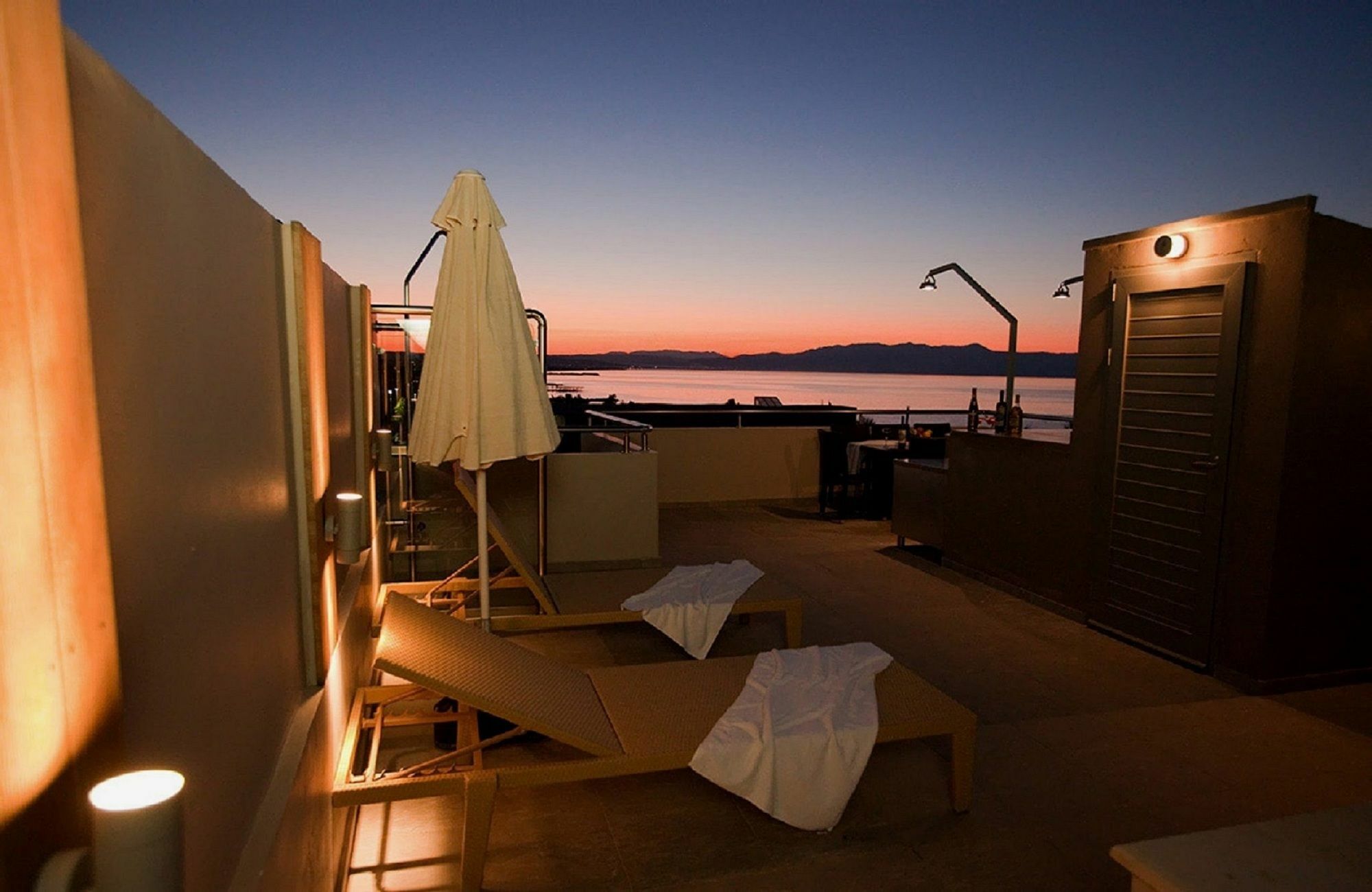 Sandy Point Villas Chania Agia Marina  ภายนอก รูปภาพ